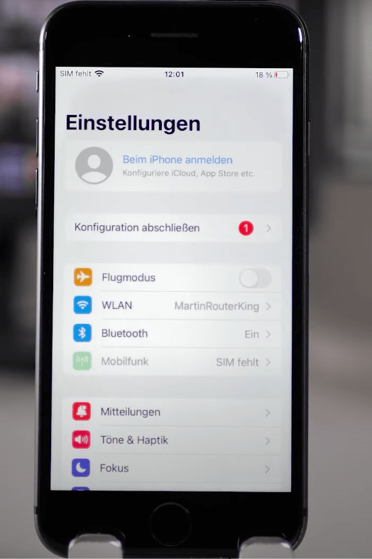 Tippen Sie auf Anmelden auf Ihrem iPhone