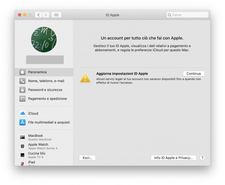 Dalla sezione iCloud puoi cambiare la password