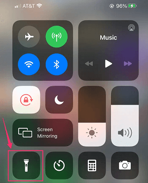 Toggle the Flashlight on and off by Tapping the Symbol