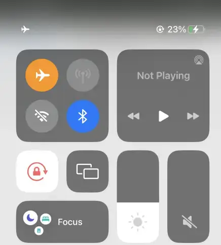 Turn Airplane Mode On and Off Again Via Control Center